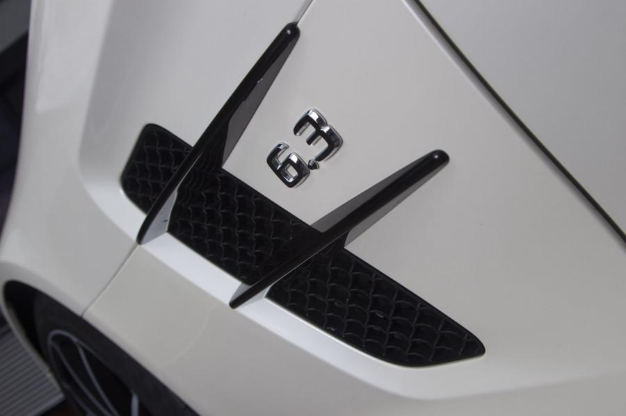  Mercedes-Benz SLS AMG GT 2013 года  (фото 49 из 110)